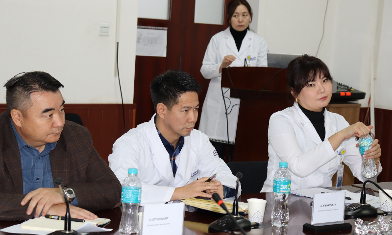 С.БАТБААТАР: ХҮНСНИЙ АЮУЛГҮЙ БАЙДАЛ, ҮНДЭСНИЙ ЛАВЛАГАА ЛАБОРАТОРИЙН ҮЙЛ АЖИЛЛАГААГ ЭРЧИМЖҮҮЛНЭ