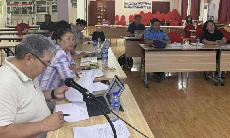 БАРИЛГЫН СТАНДАРТЧИЛЛЫН ТЕХНИКИЙН ХОРООНЫ ЭЭЛЖИТ ХУРЛААР ЗУРГААН СТАНДАРТЫН ТӨСЛИЙГ ХЭЛЭЛЦЭЖ ДЭМЖЛЭЭ