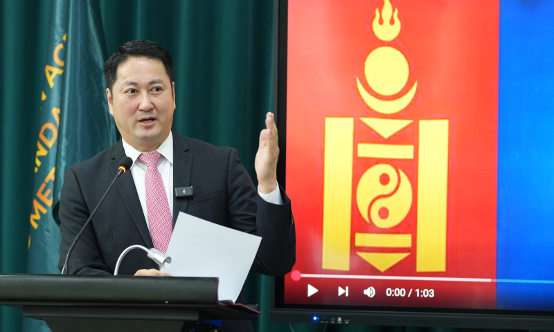 УДИРДАХ АЖИЛТНЫ ЗӨВЛӨГӨӨН ЭХЭЛЛЭЭ