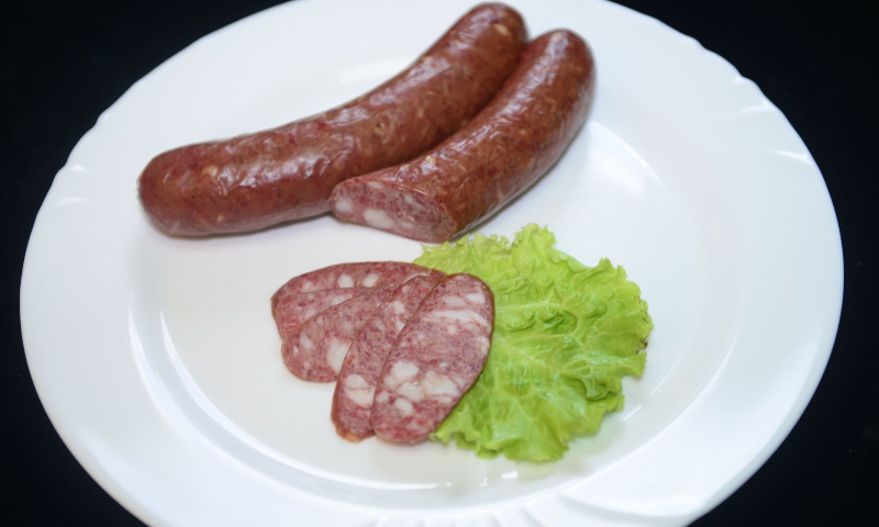 Нитритийн хордлогын шинж тэмдэг бие сульдах, нойр хүрэх зэргээр хордлогын анхны шинж тэмдгүүд илэрнэ.